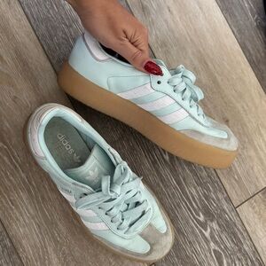 Adidas Samba - baby blue